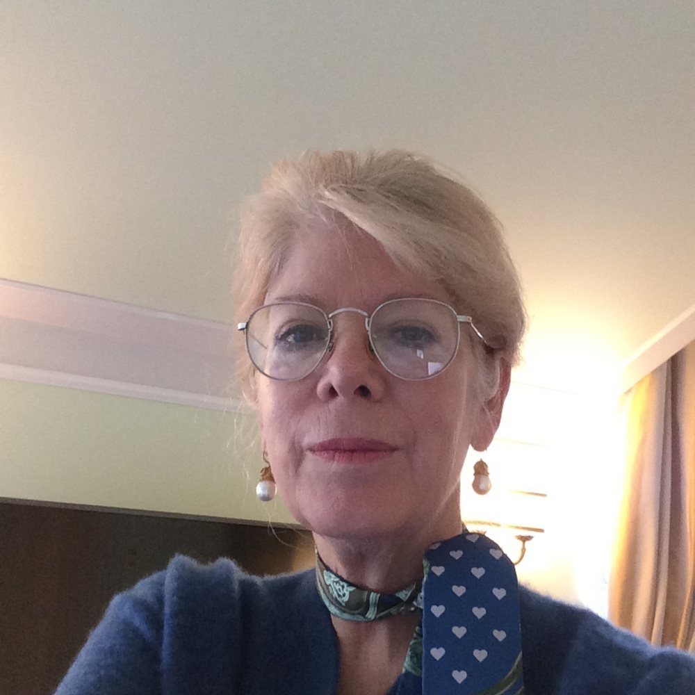 Meet your Posher, Linda